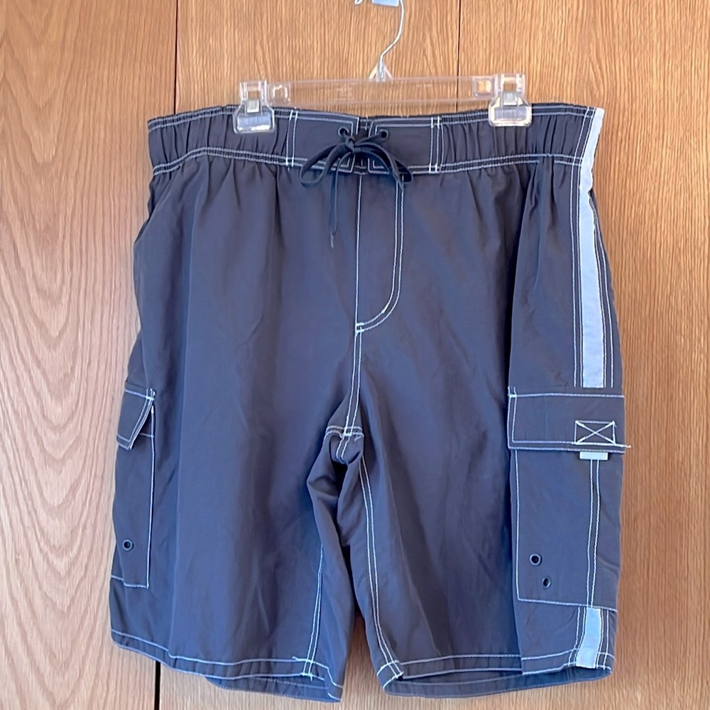 Arizona men big tall size XXL cargo swim trunks gray white VGUC